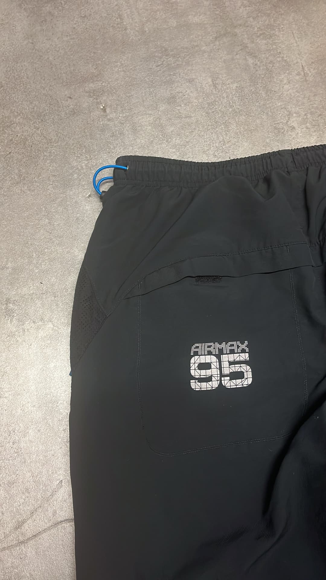 Nike Airmax 95 Trackpants Black — 7