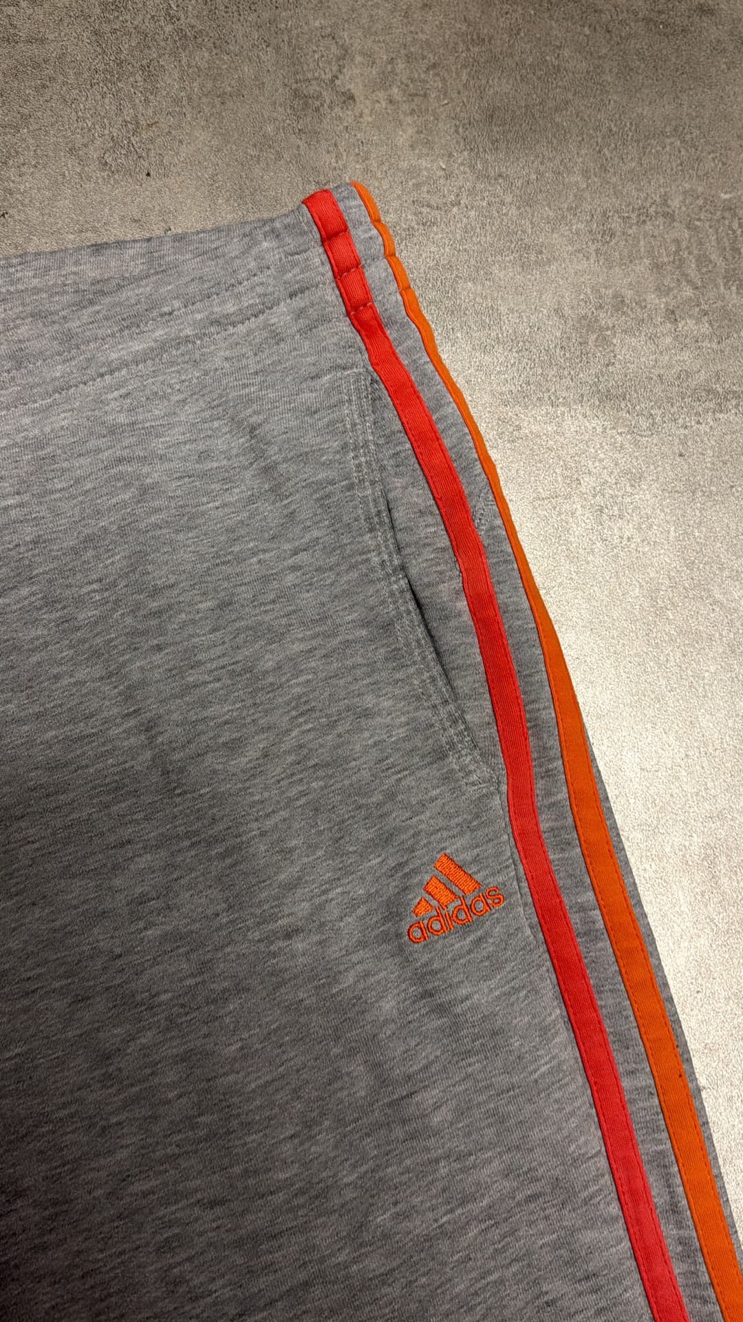 Adidas PE Jogger Grey/Red — 3
