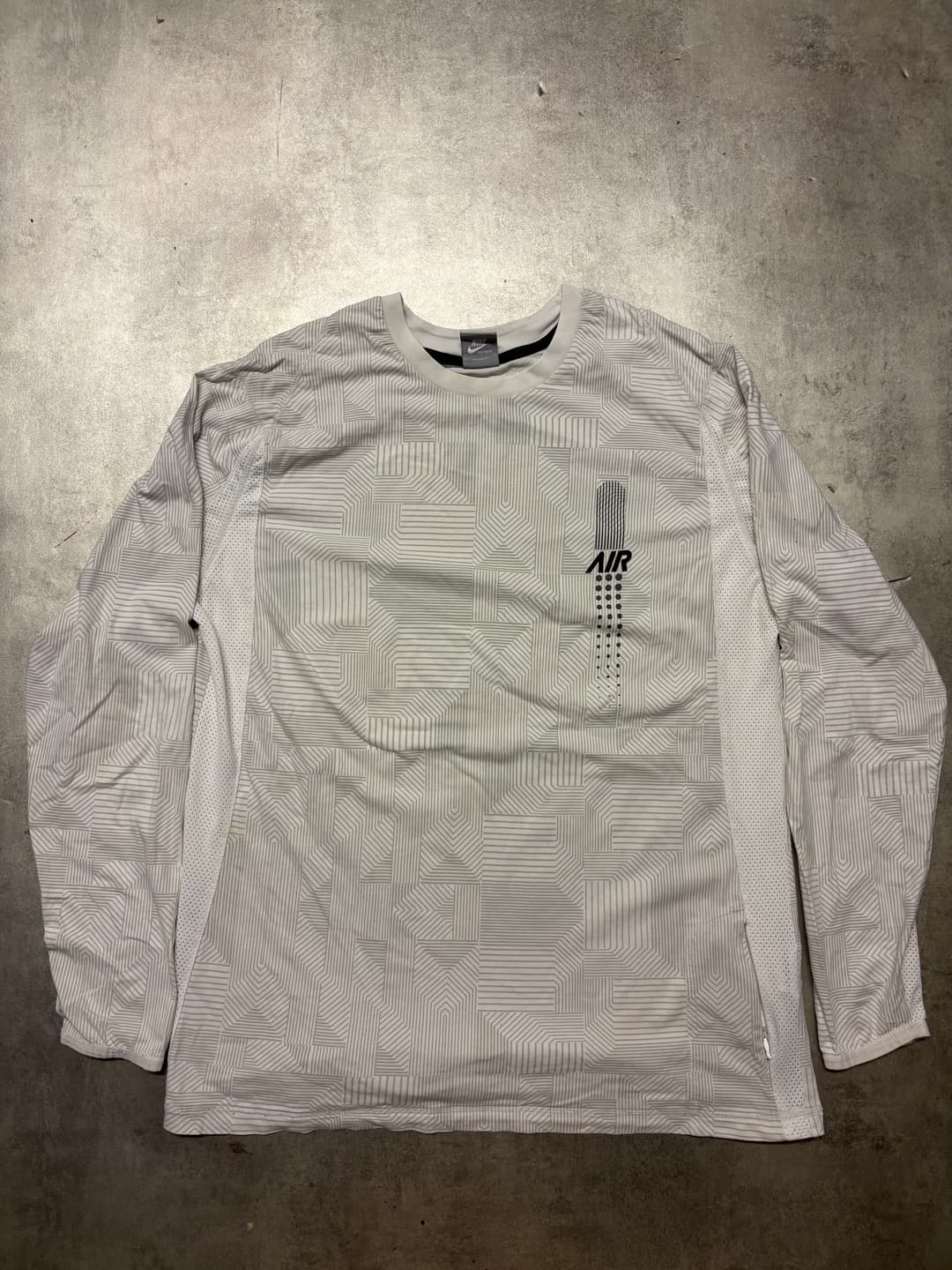 Nike Air Longsleeve White — 1
