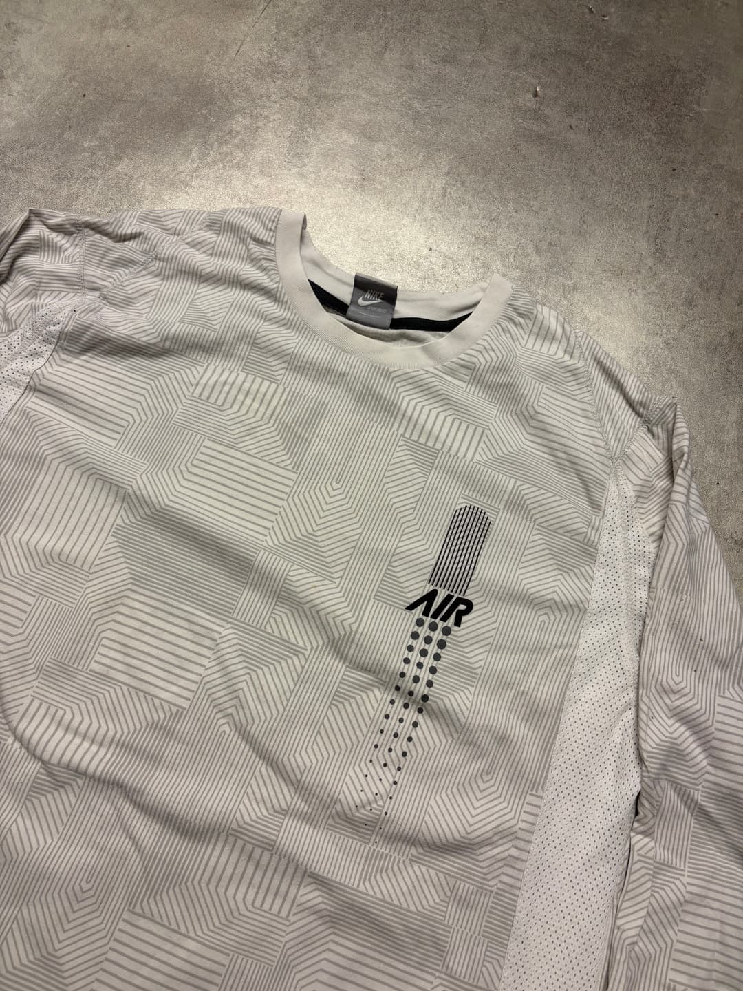 Nike Air Longsleeve White — 2