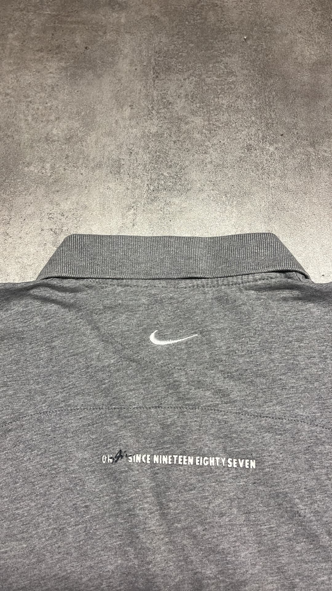 Nike Airmax 1987 Poloshirt Grey — 6
