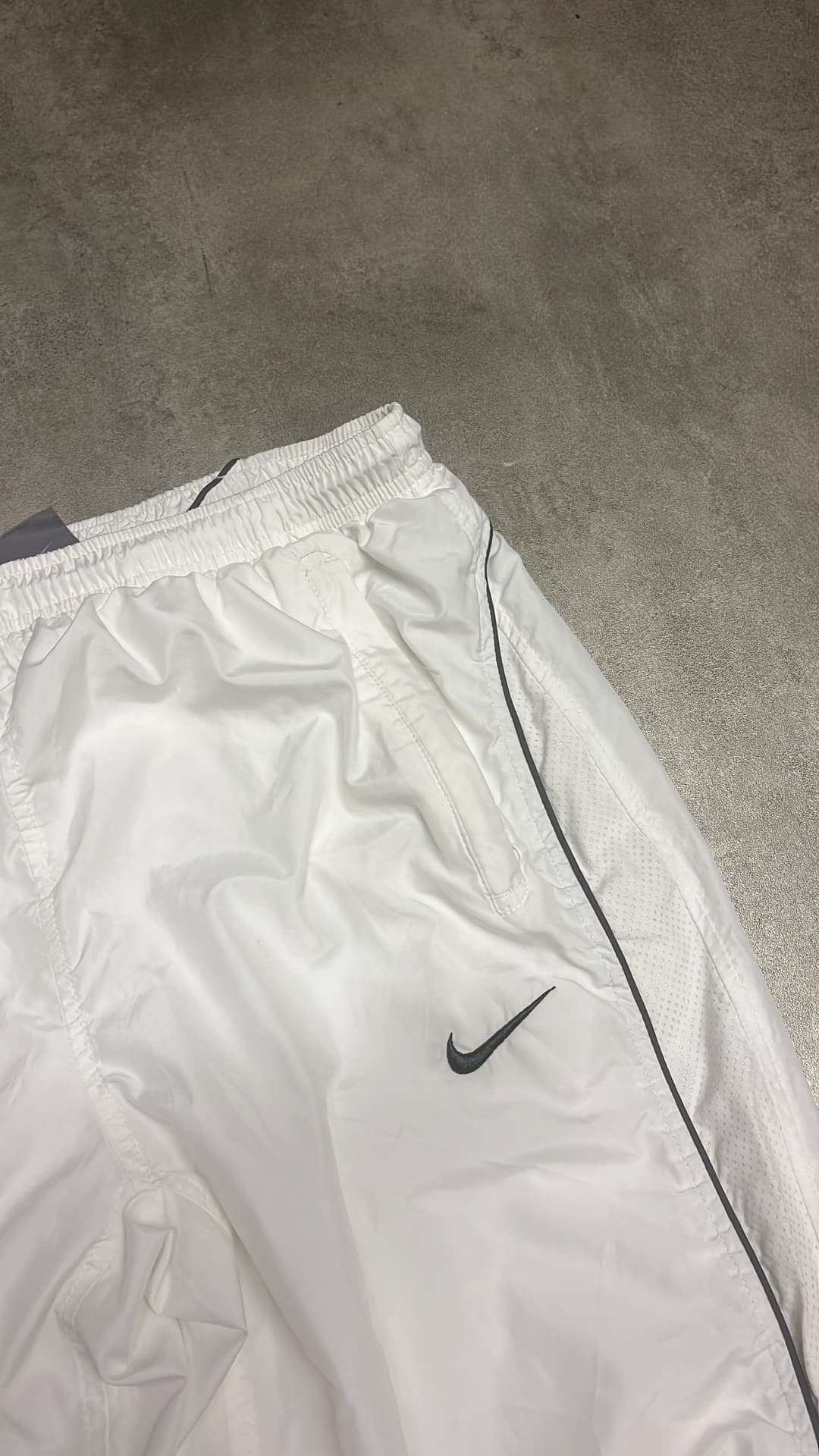 Nike Airmax Trackpants White — 4