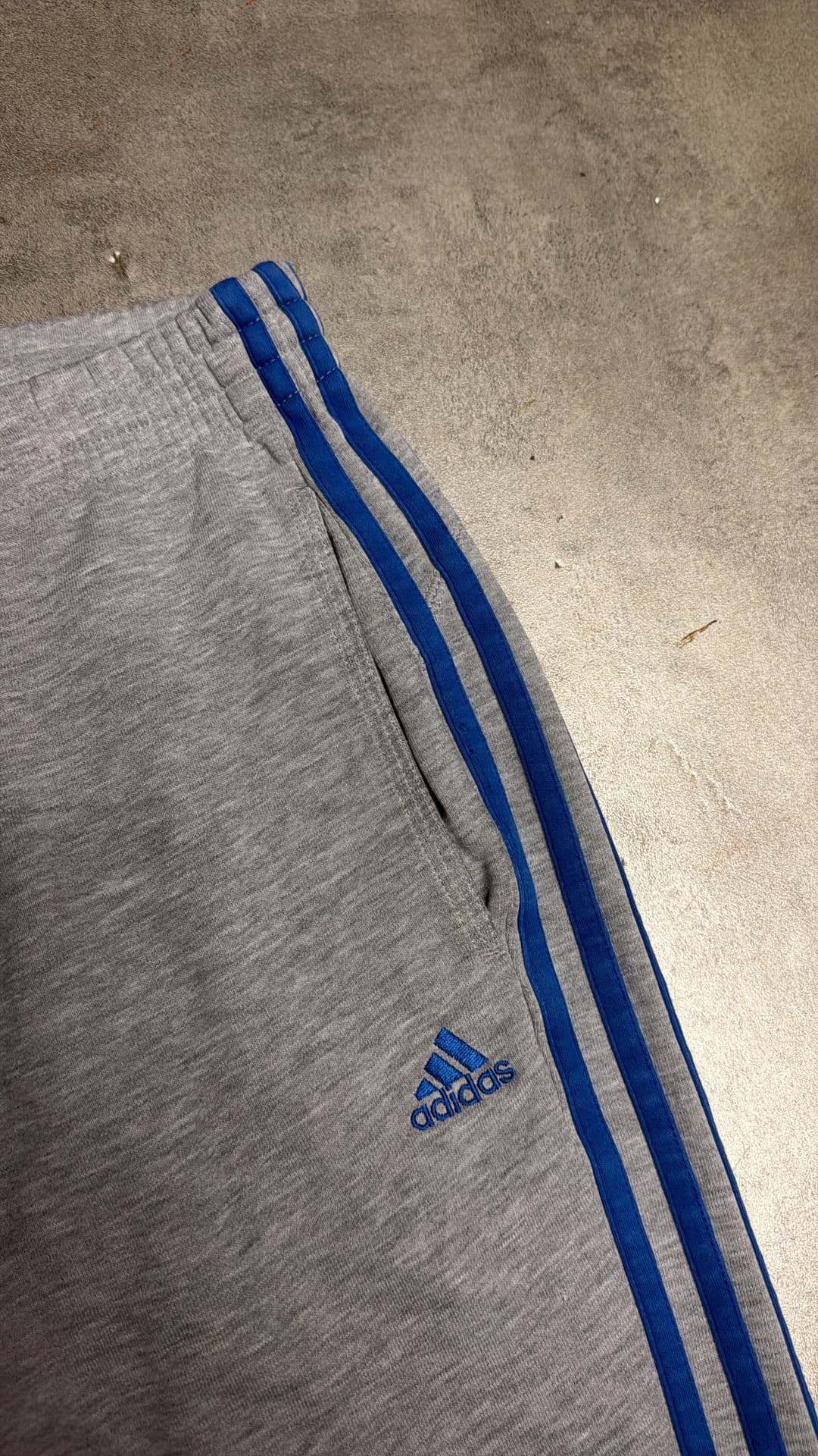 Adidas PE Jogger Grey — 3