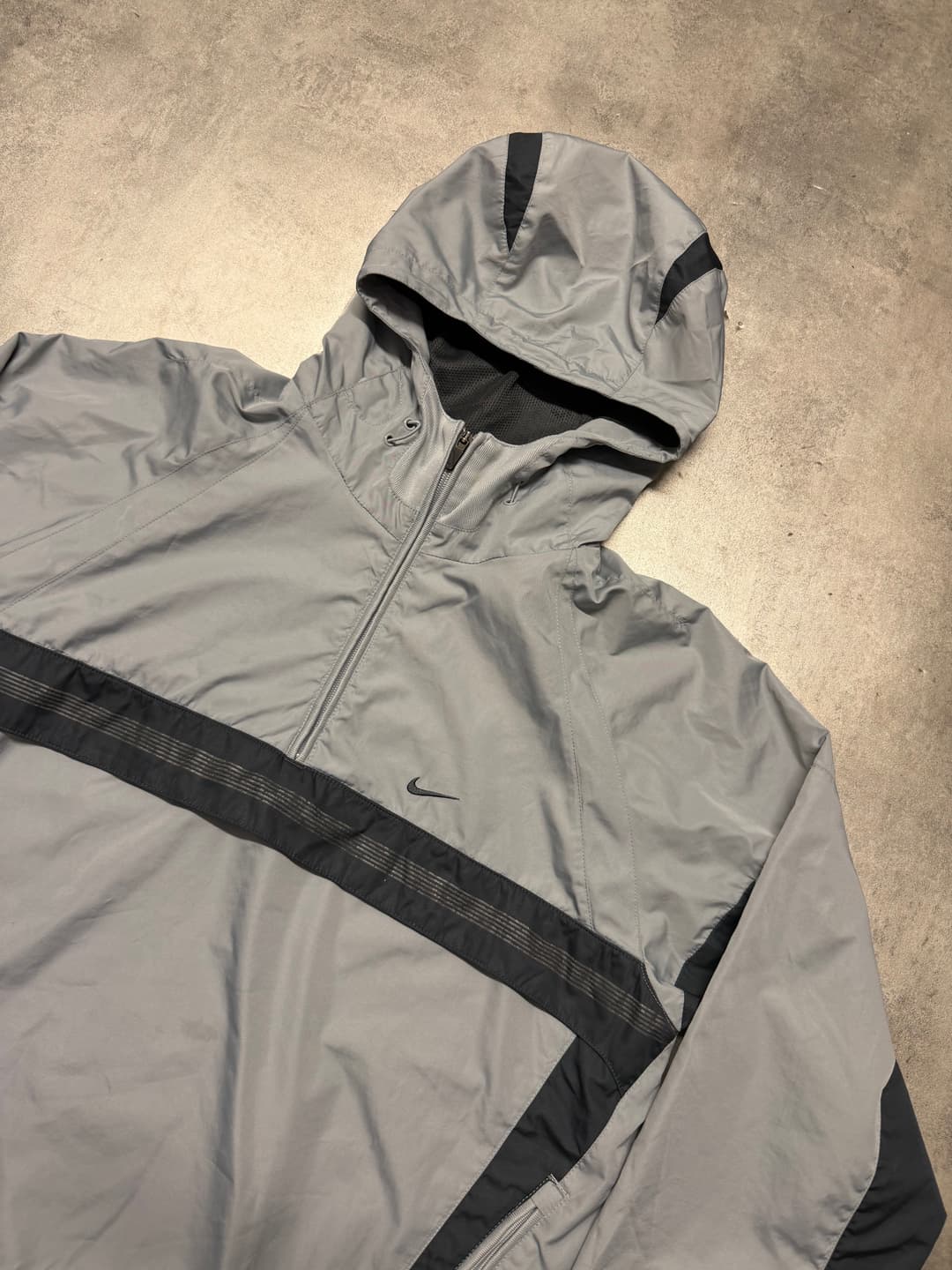 Nike Shox 1/4 Zip Windbreaker Grey — 2
