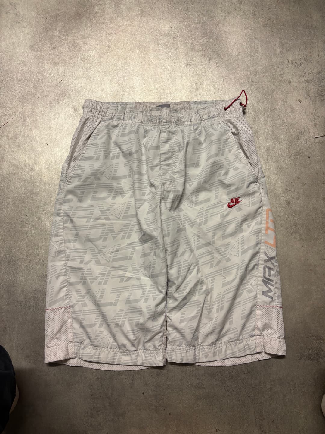 Nike Airmax LTD Shorts White — 1