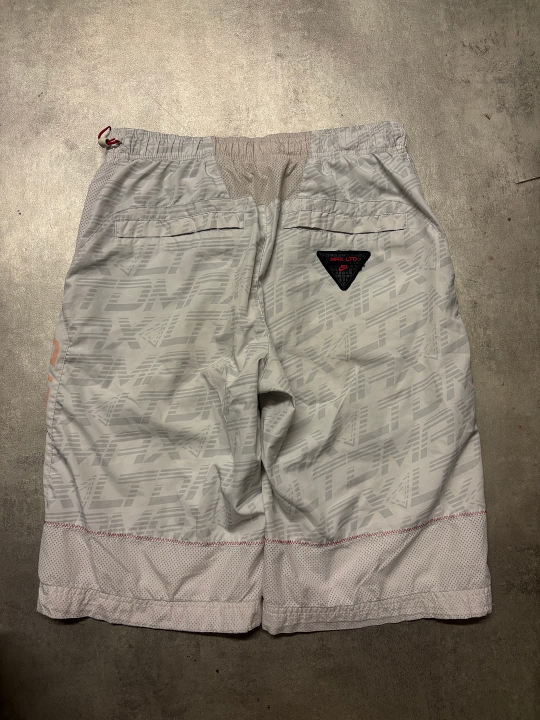 Nike Airmax LTD Shorts White — 4