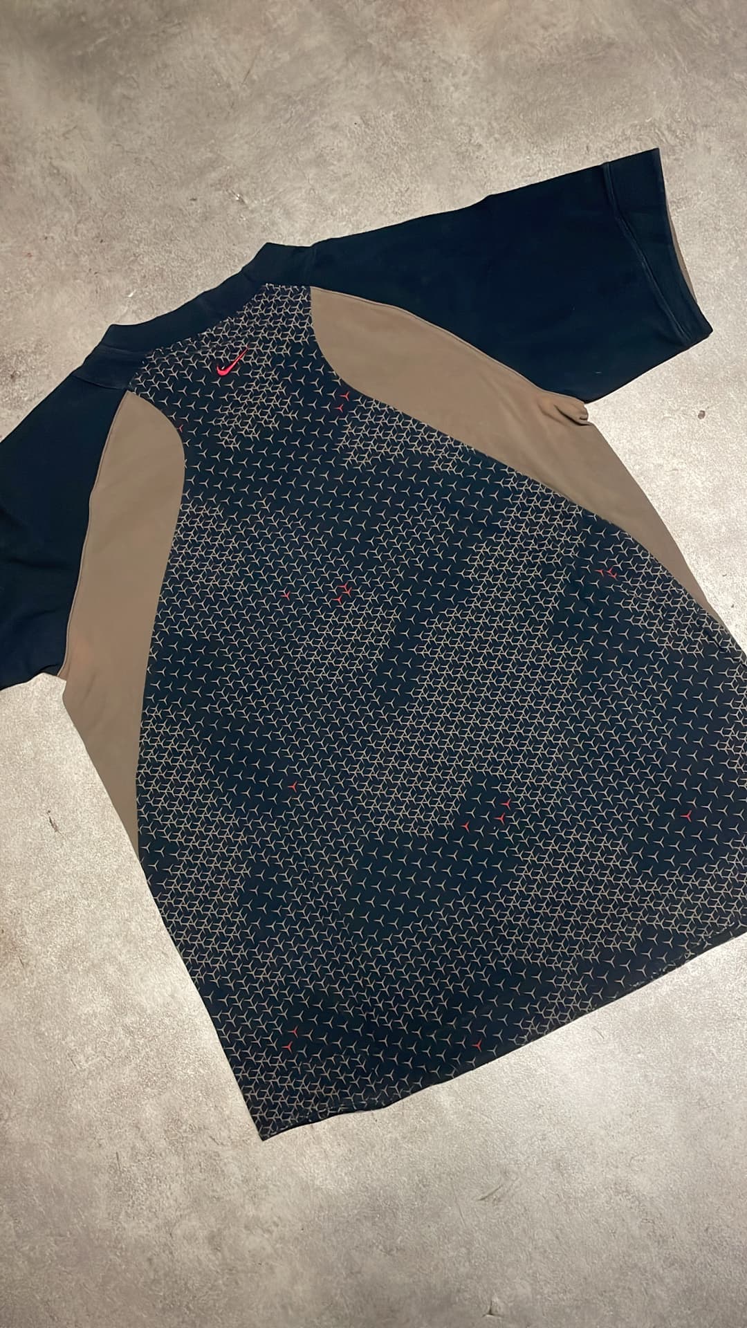 Nike Crowfeet T-Shirt Black — 6