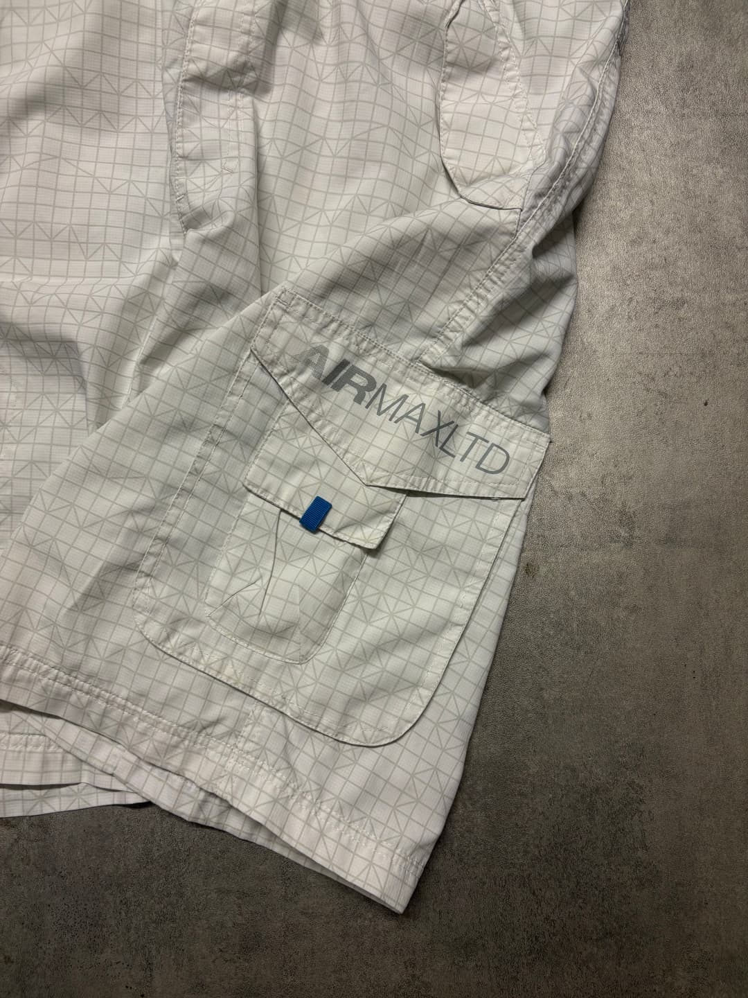 Nike Airmax LTD Shorts White — 2
