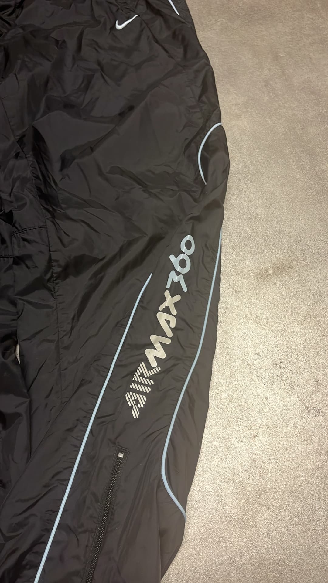 Nike Airmax 360 Trackpants Black — 4