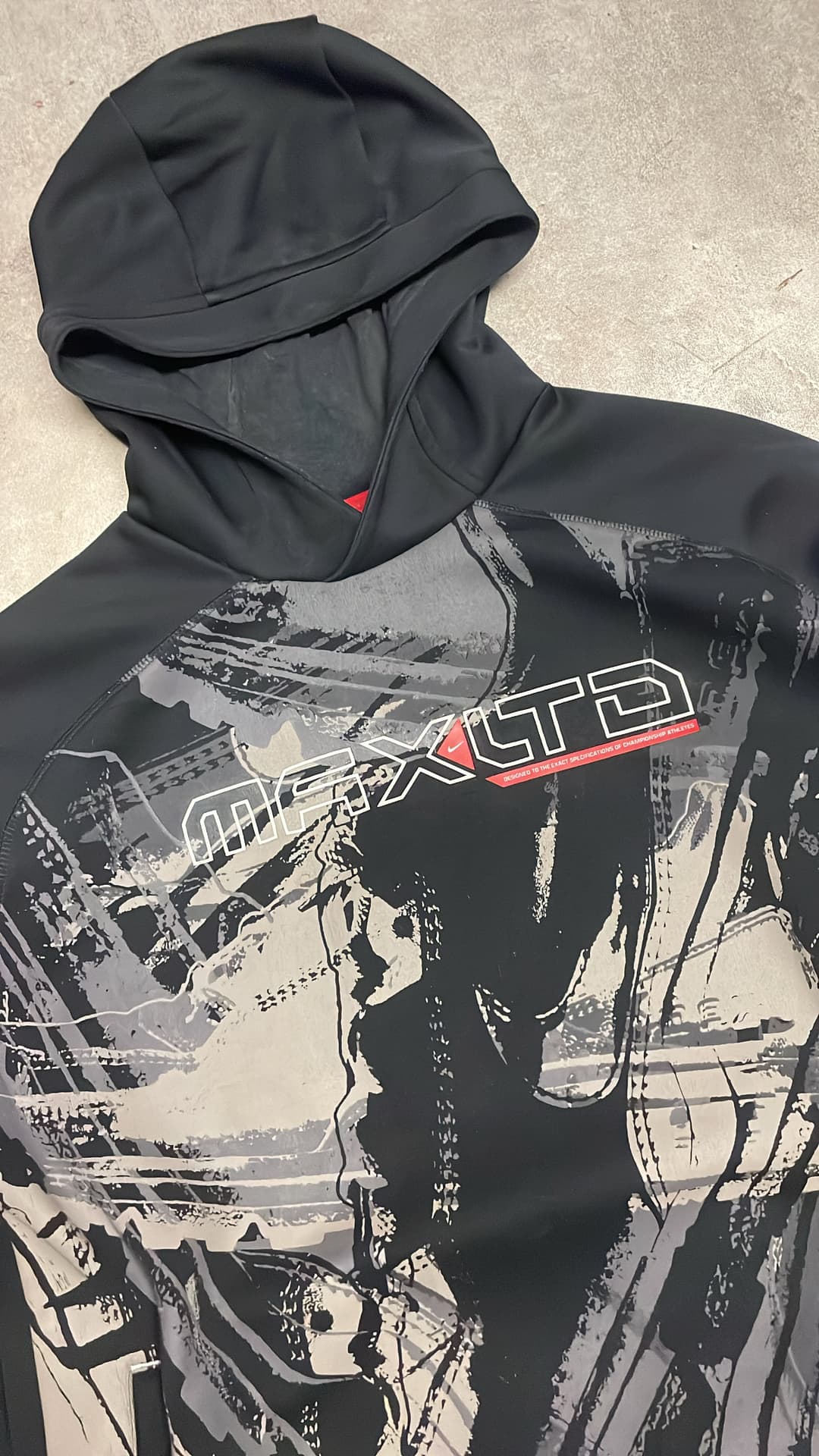 Nike Airmax LTD Hoodie Black — 3