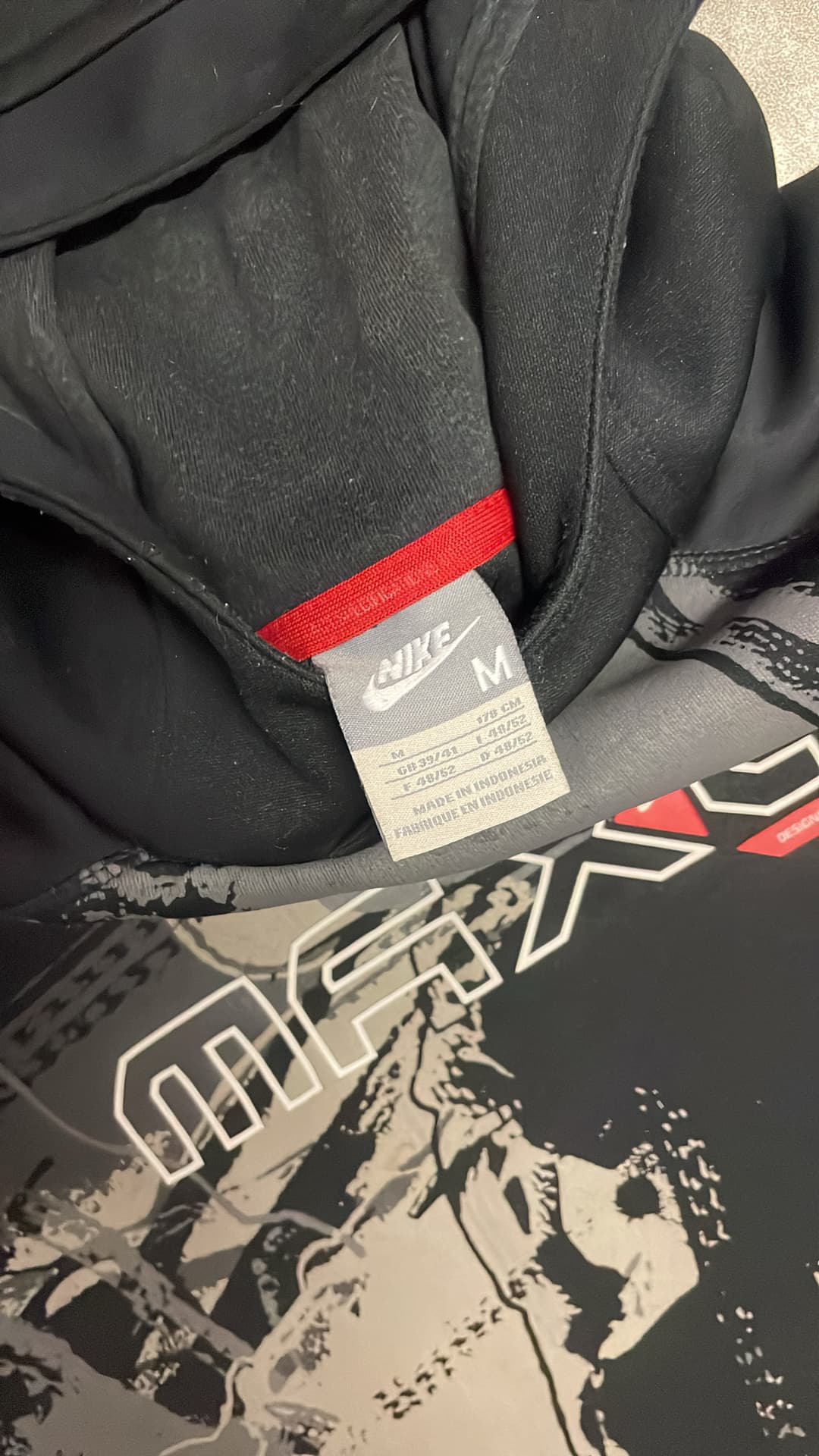 Nike Airmax LTD Hoodie Black — 4