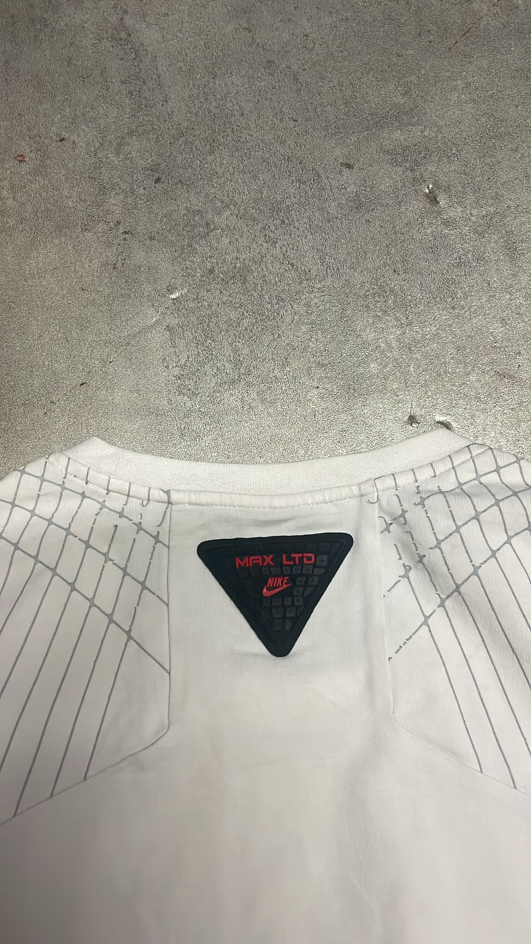 Nike Airmax LTD T-Shirt White/Red — 5