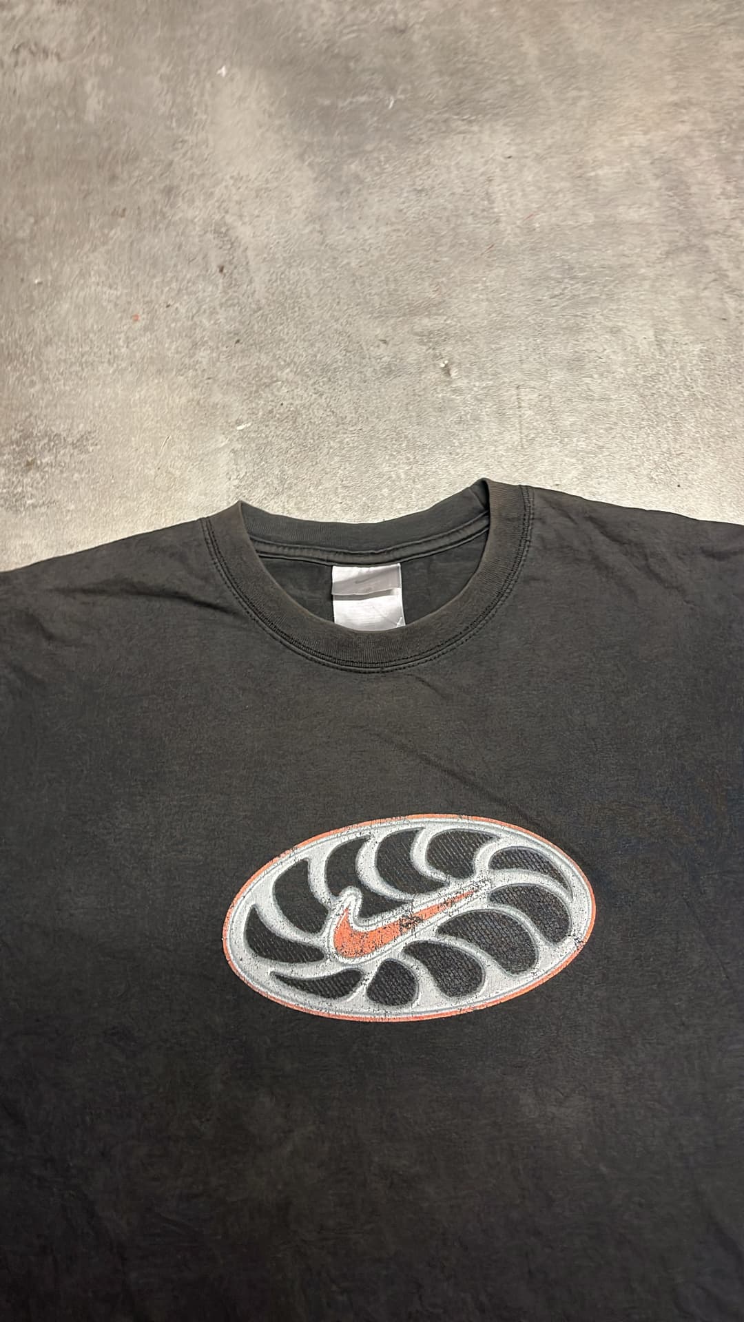 Nike Graphique tee T-Shirt Black — 3
