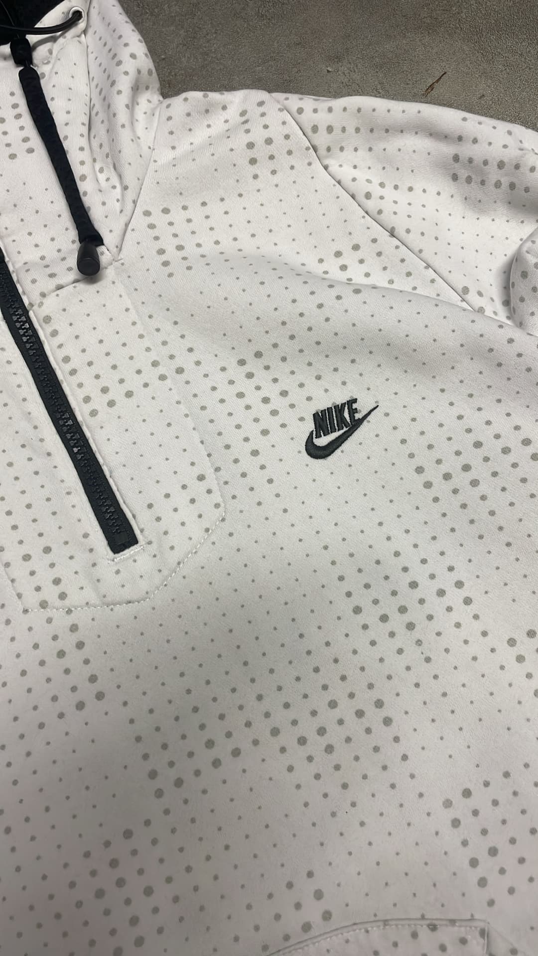 Nike Air 1/4 Zip Hoodie White — 3