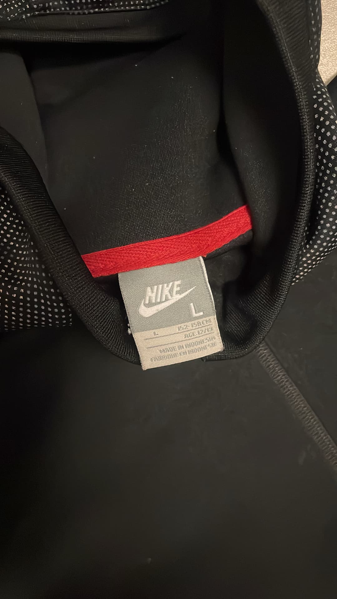 Nike Airmax LTD Jacket Black/Red — 5