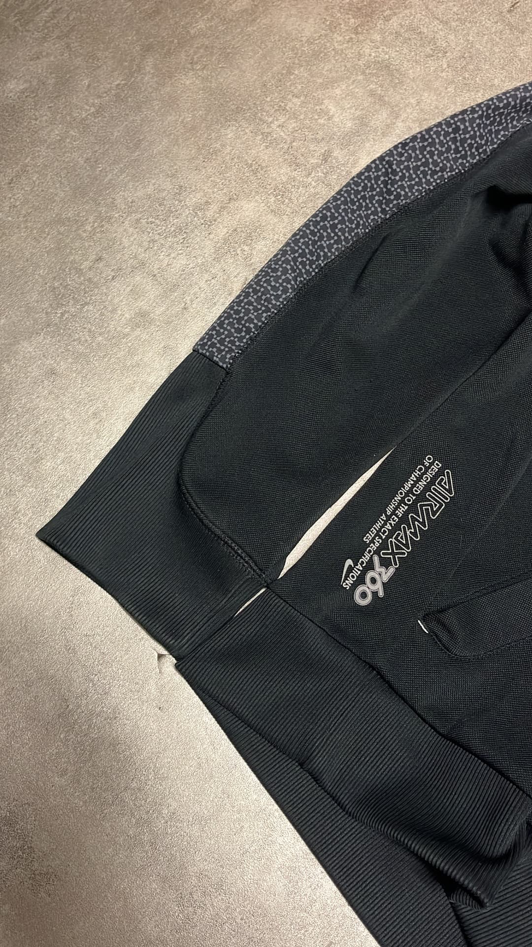 Nike Airmax 360 Zip-Up Black — 6