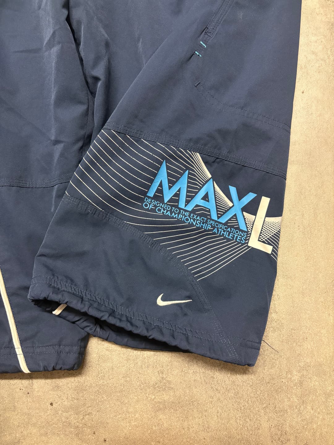 Nike Airmax LTD Shorts Navy — 2