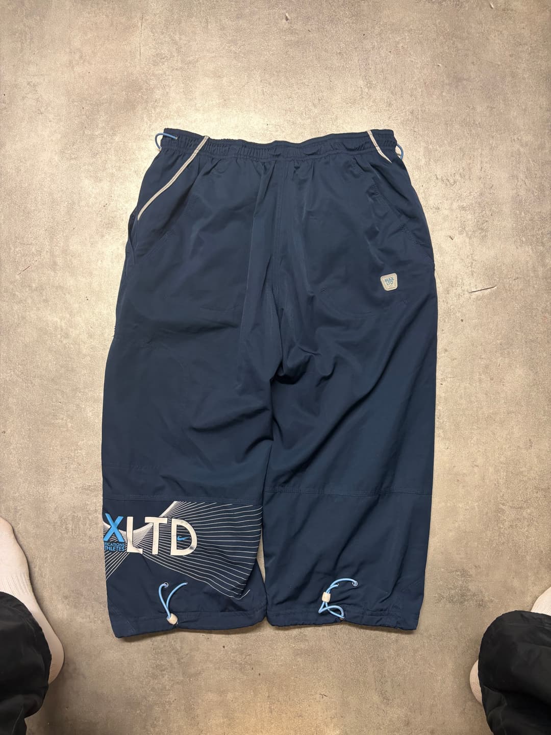 Nike Airmax LTD Shorts Navy — 3