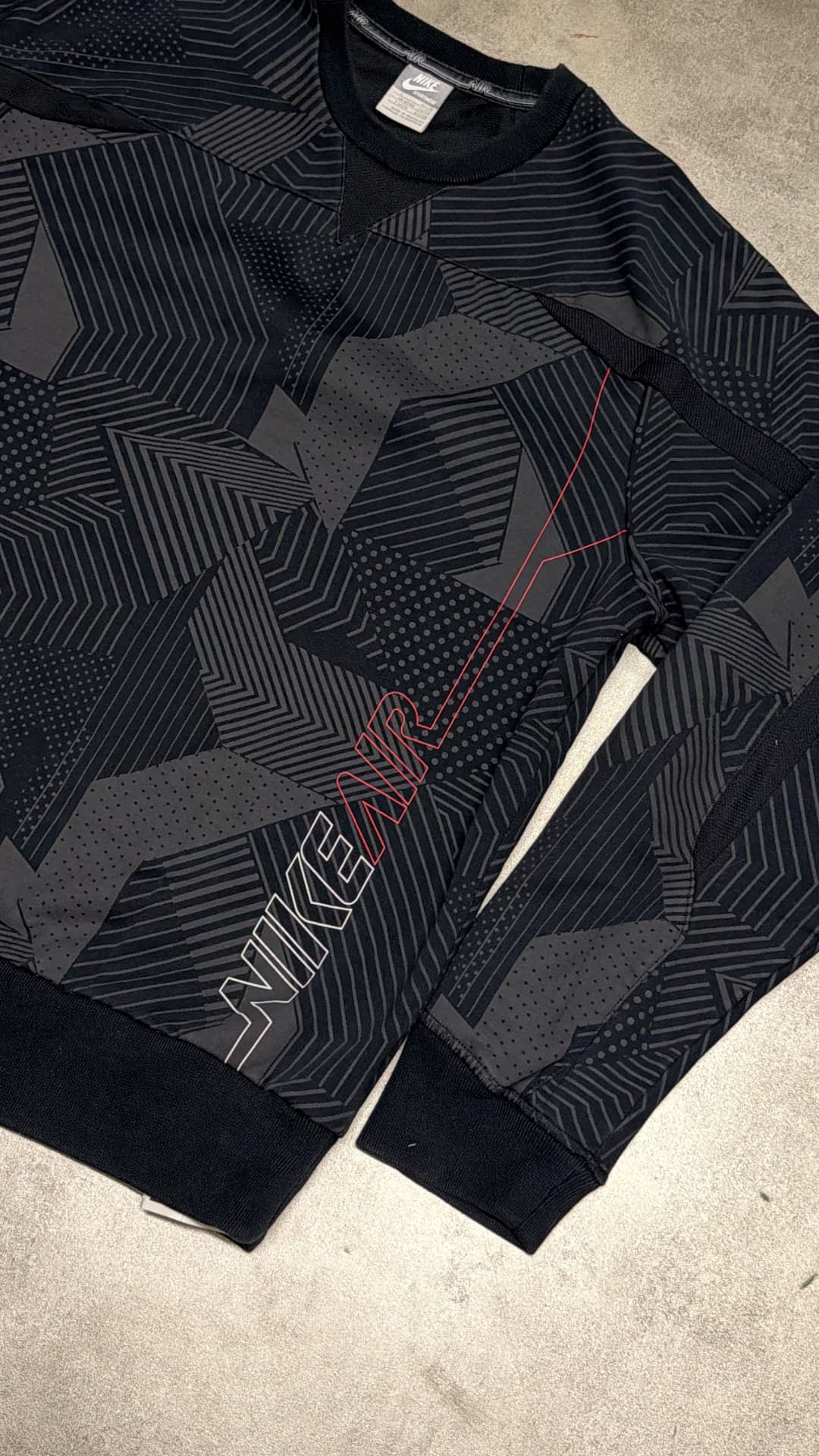 Nike Air Sweater Black — 4