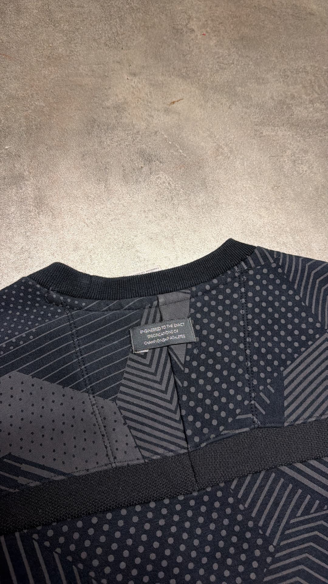 Nike Air Sweater Black — 7