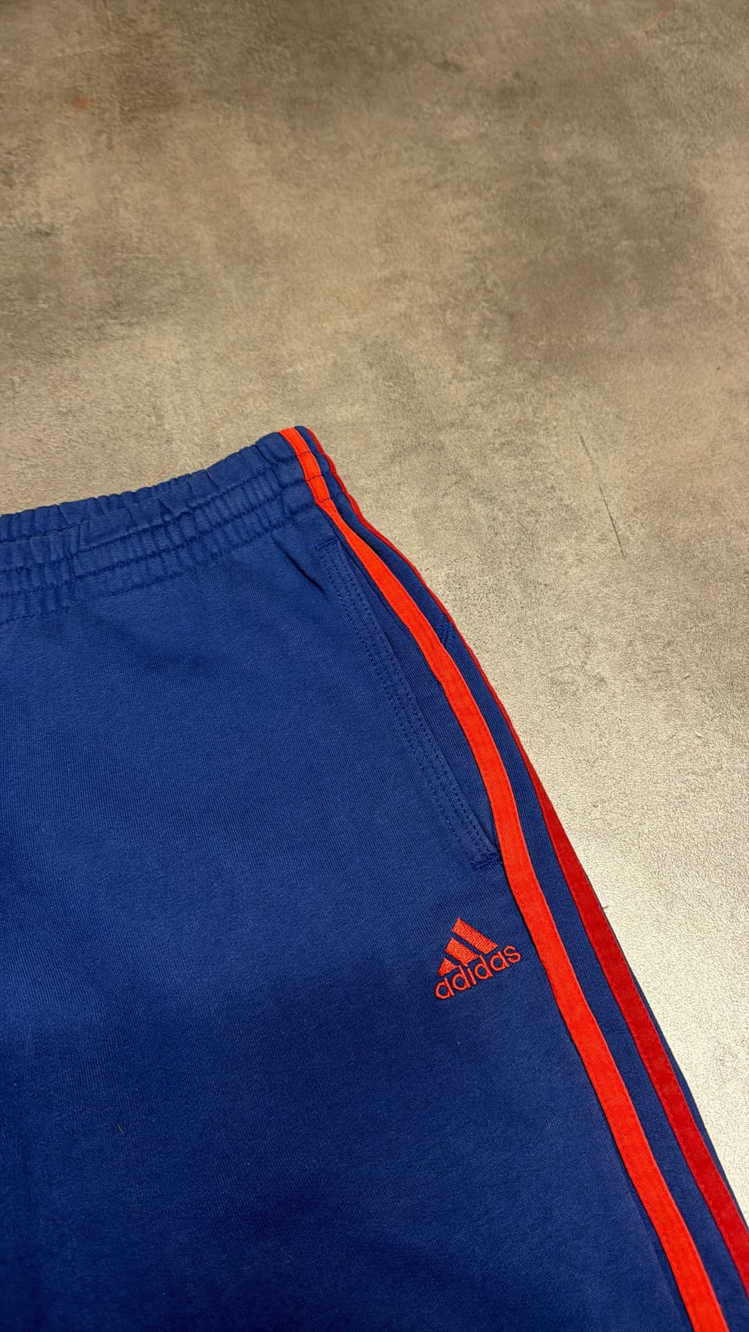 Adidas PE Jogger Blue — 3