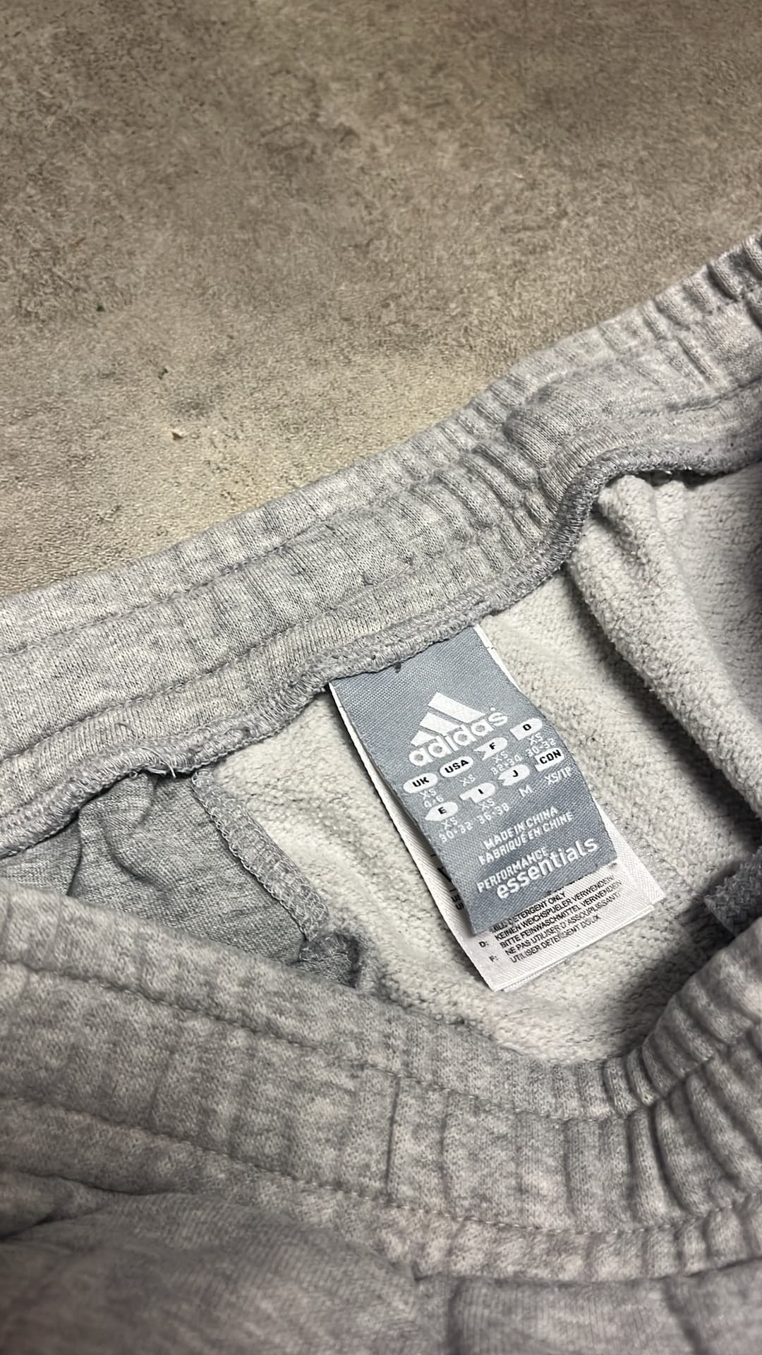 Adidas PE Jogger Grey/Pink — 4