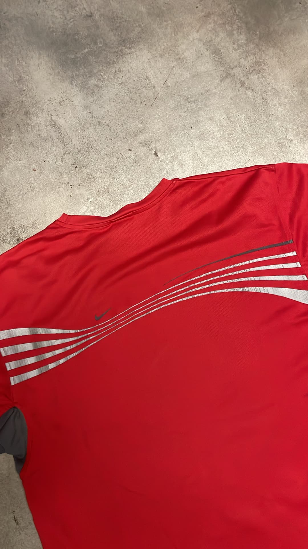 Nike Hex T-Shirt Red/Grey — 5