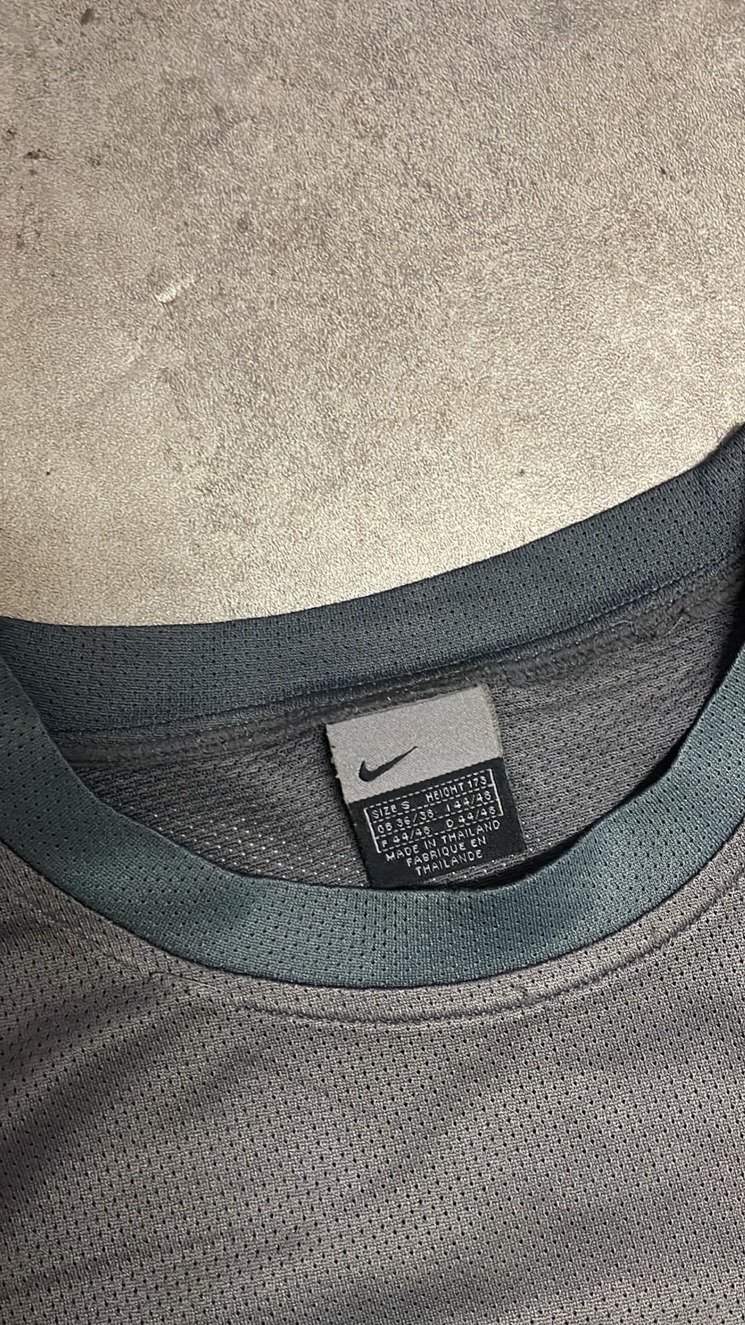Nike Hex T-Shirt Grey — 4