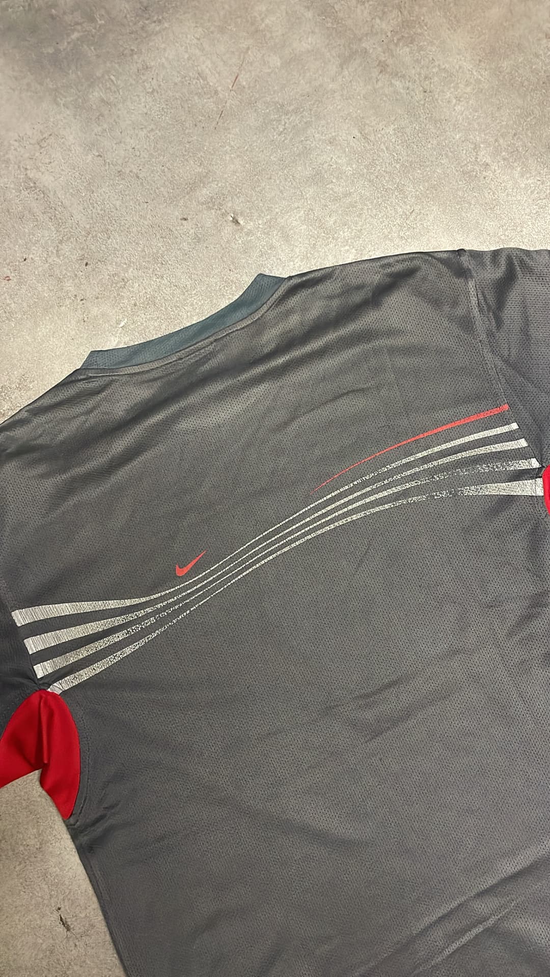 Nike Hex T-Shirt Grey — 5