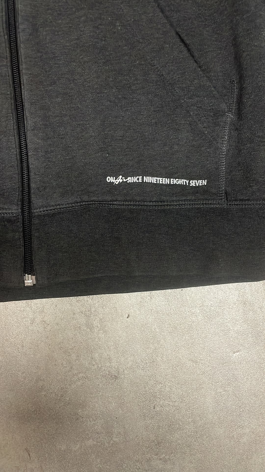 Nike Airmax Zip-Up Dark/Grey — 3