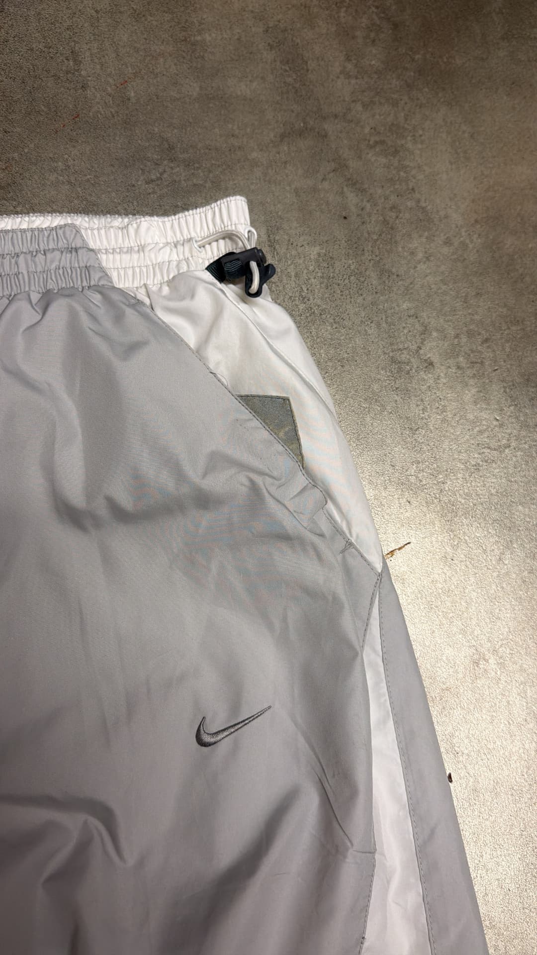 Nike AM 360 Trackpants Grey/White — 4