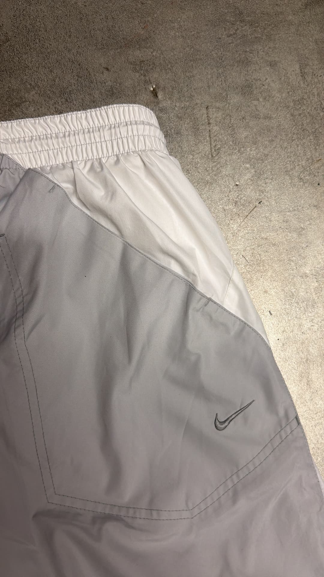 Nike AM 360 Trackpants Grey/White — 6