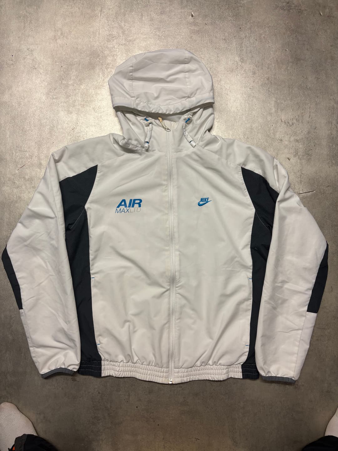 Nike Airmax LTD Windbreaker White — 1