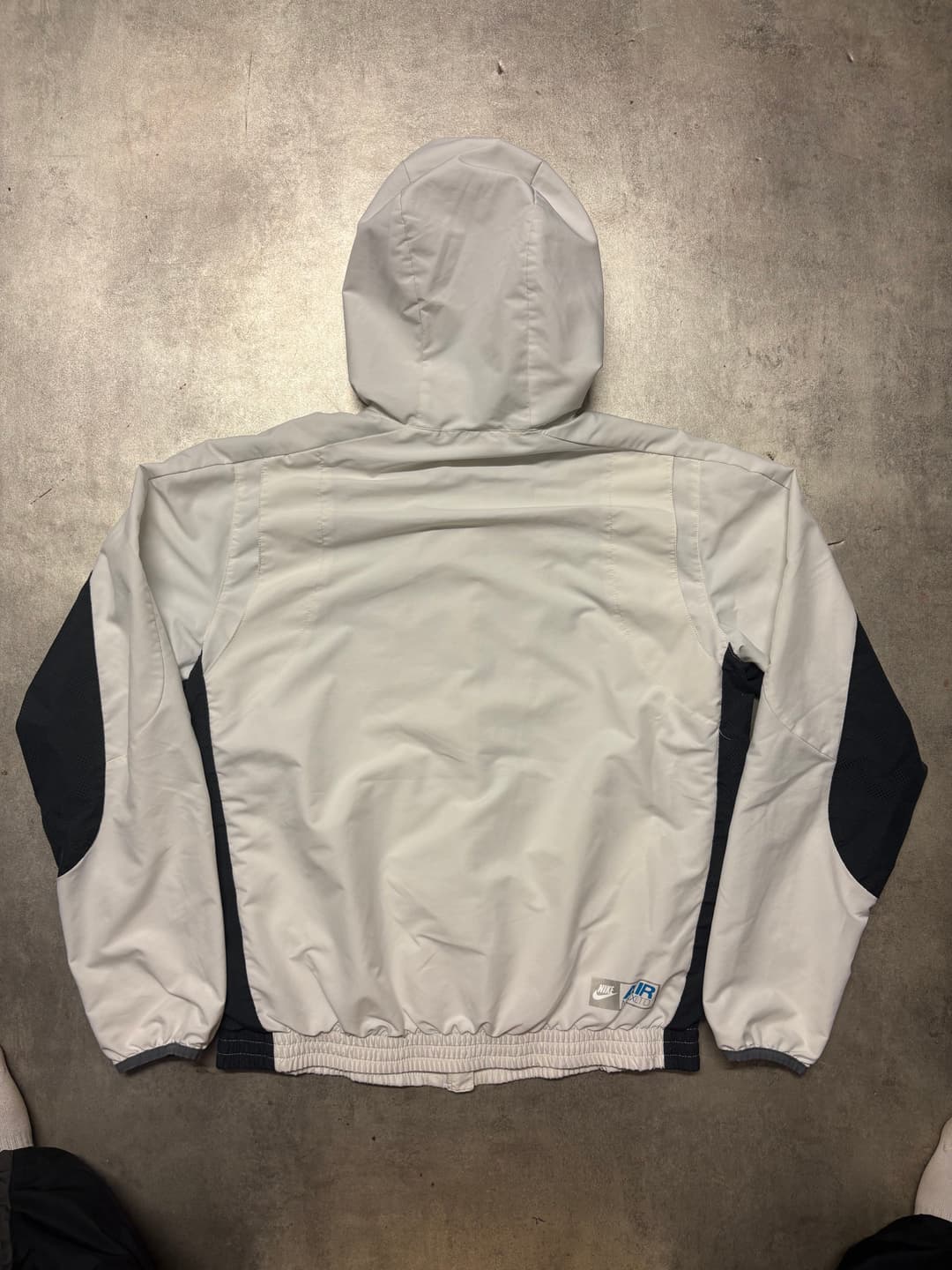 Nike Airmax LTD Windbreaker White — 3