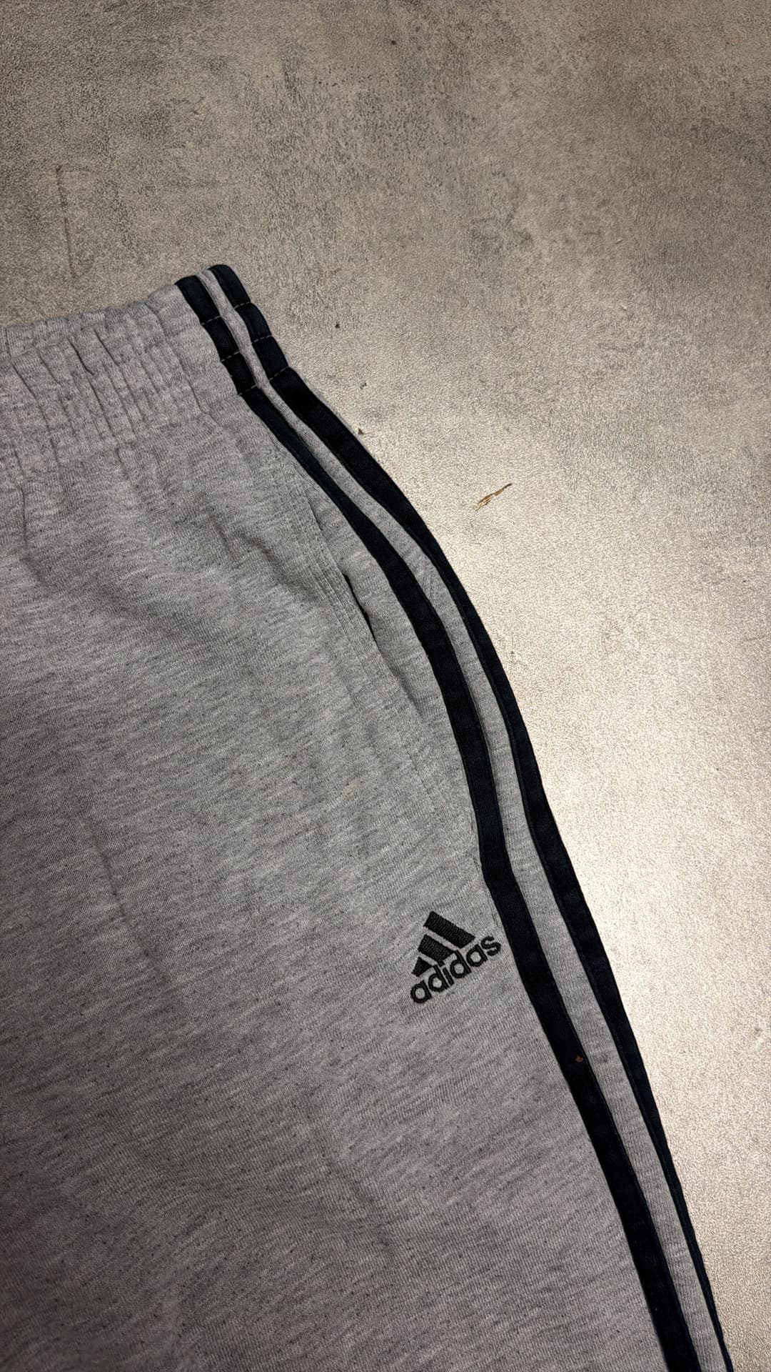 Adidas P-E Jogger Grey/Black — 3