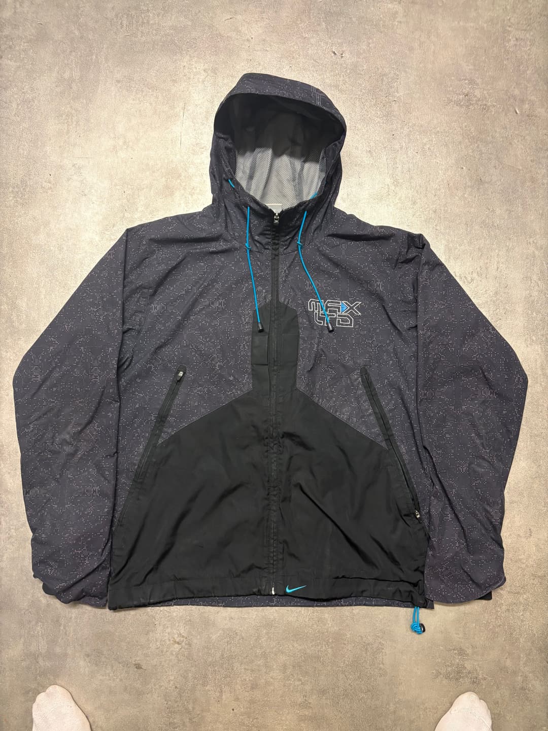 Nike Airmax LTD Windbreaker Black — 1