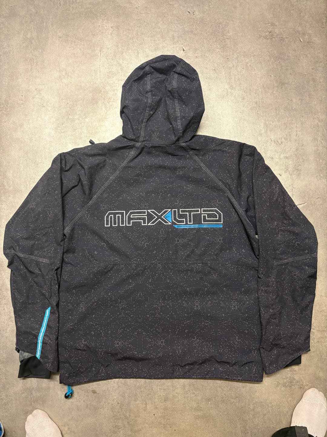 Nike Airmax LTD Windbreaker Black — 4