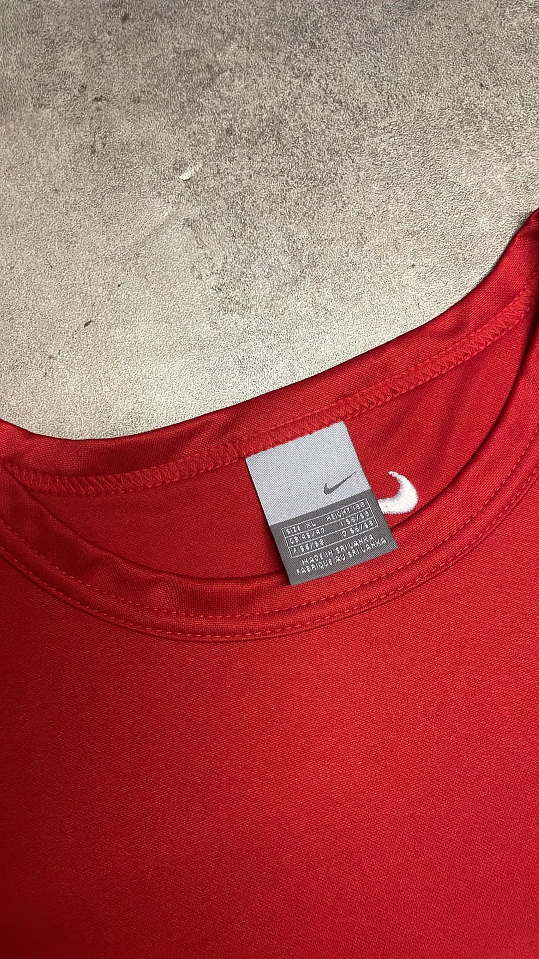 Nike Hex T-Shirt Red — 4