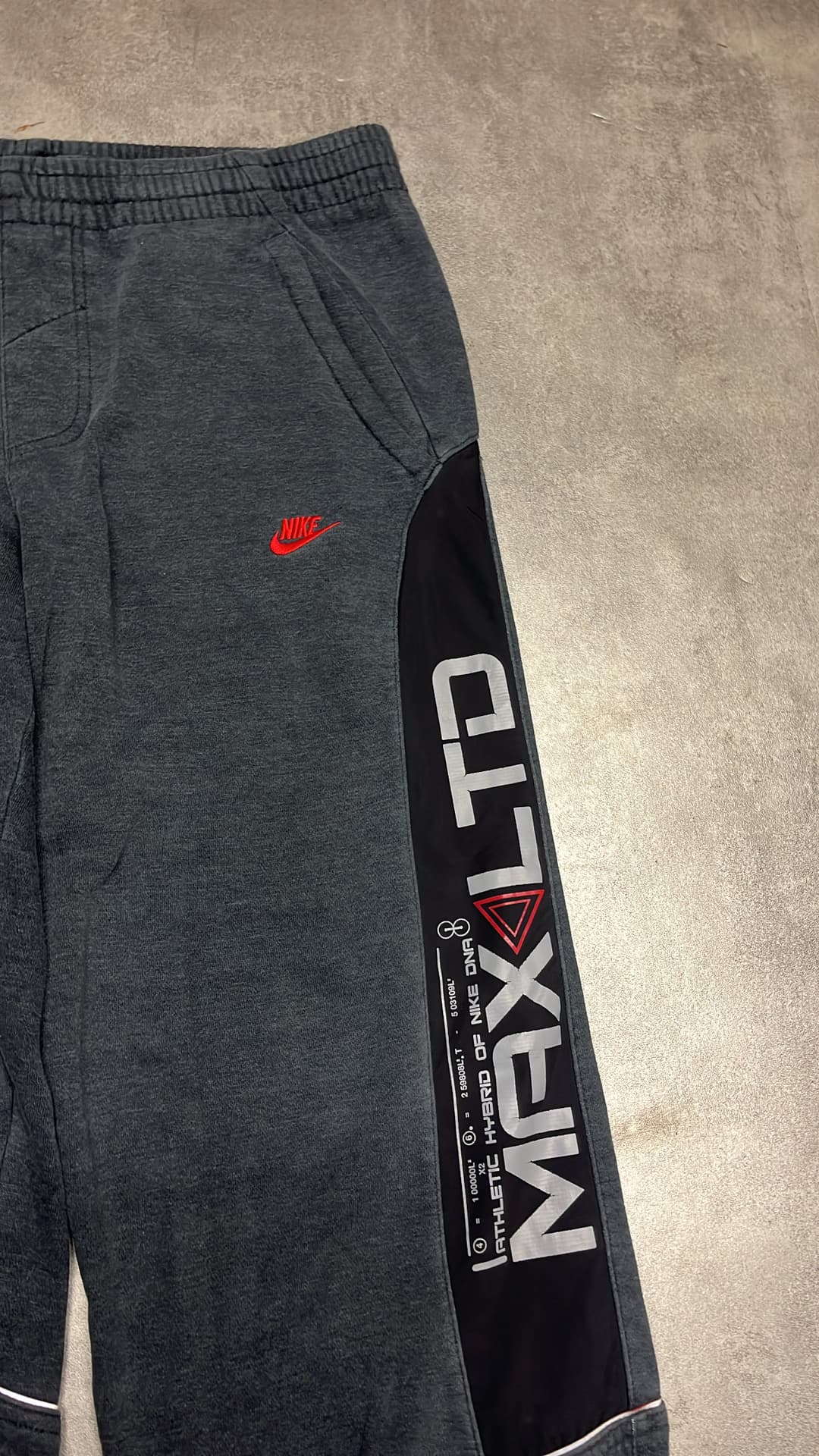 Nike Airmax LTD Jogger Grey — 3