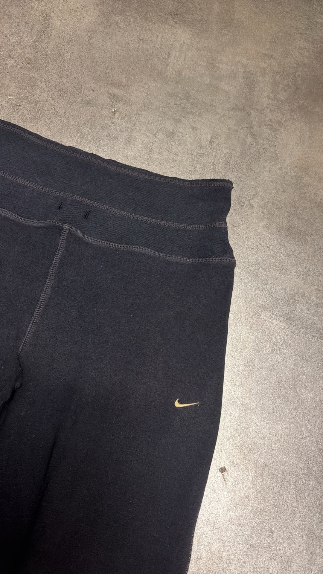 Nike Training Jogger Black/Gold — 3