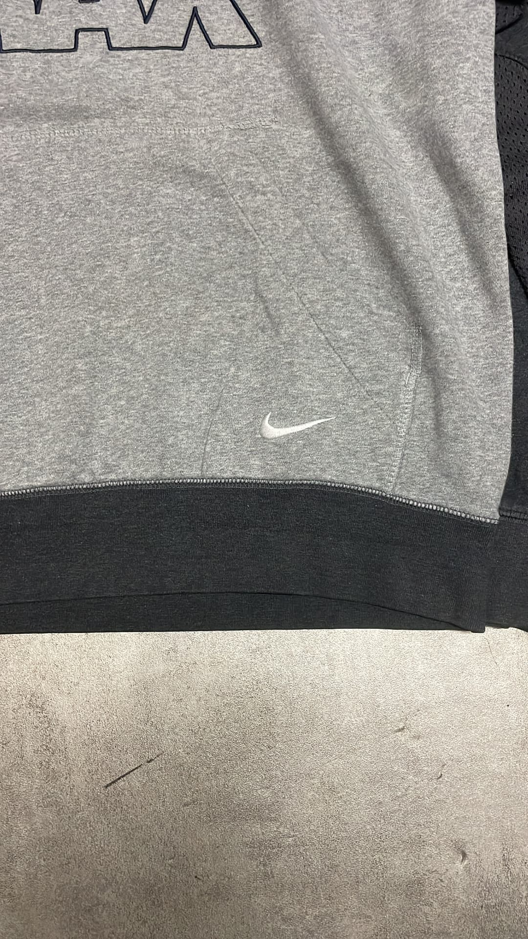 Nike Airmax Hoodie Grey — 3
