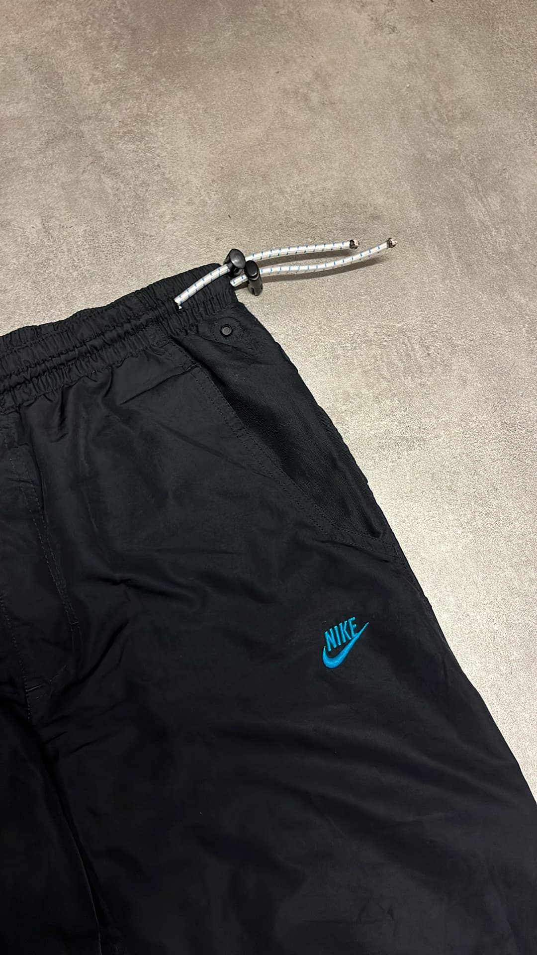 Nike Air Trackpants Black/Blue — 4