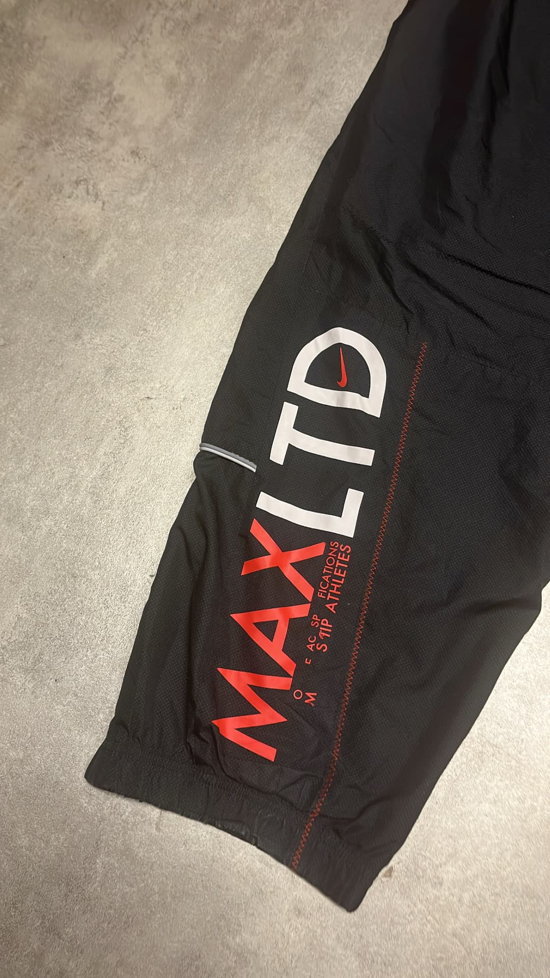 Nike Airmax LTD Trackpants Black — 6