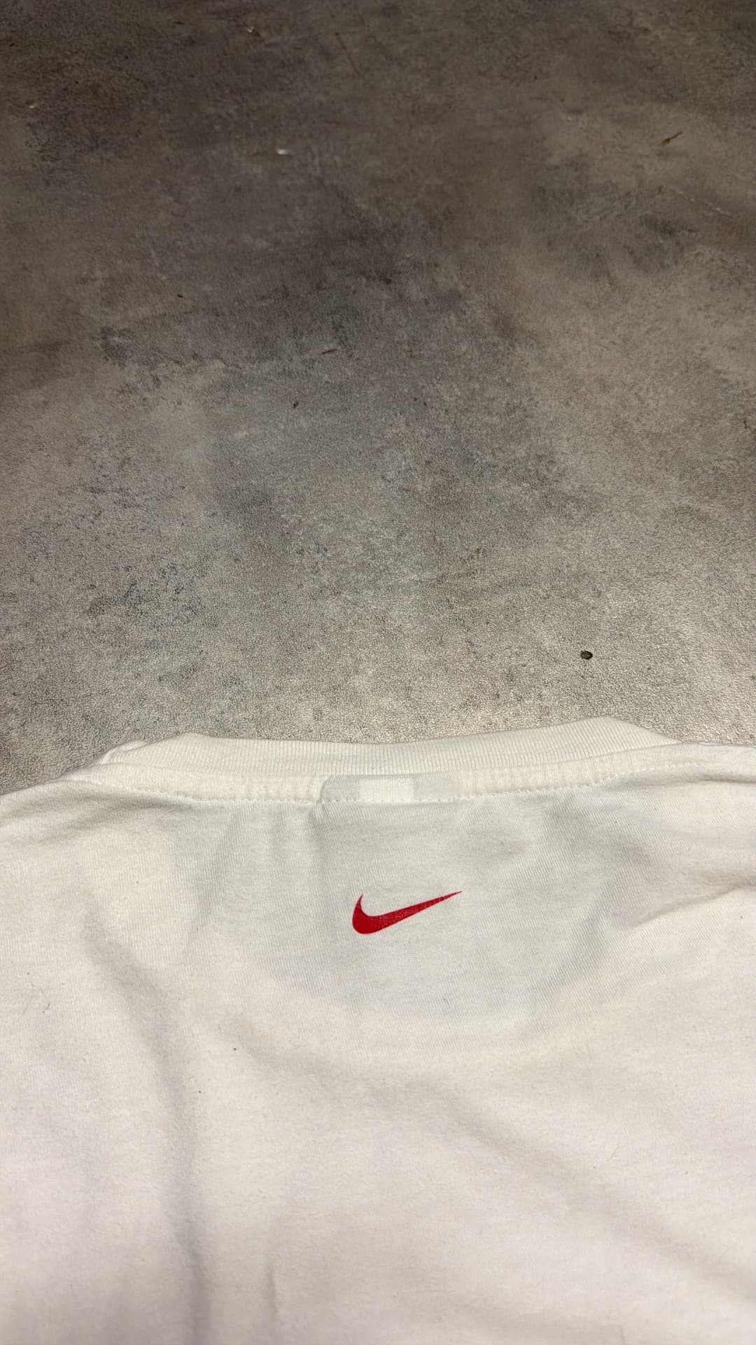 Nike Hex T-Shirt White — 5