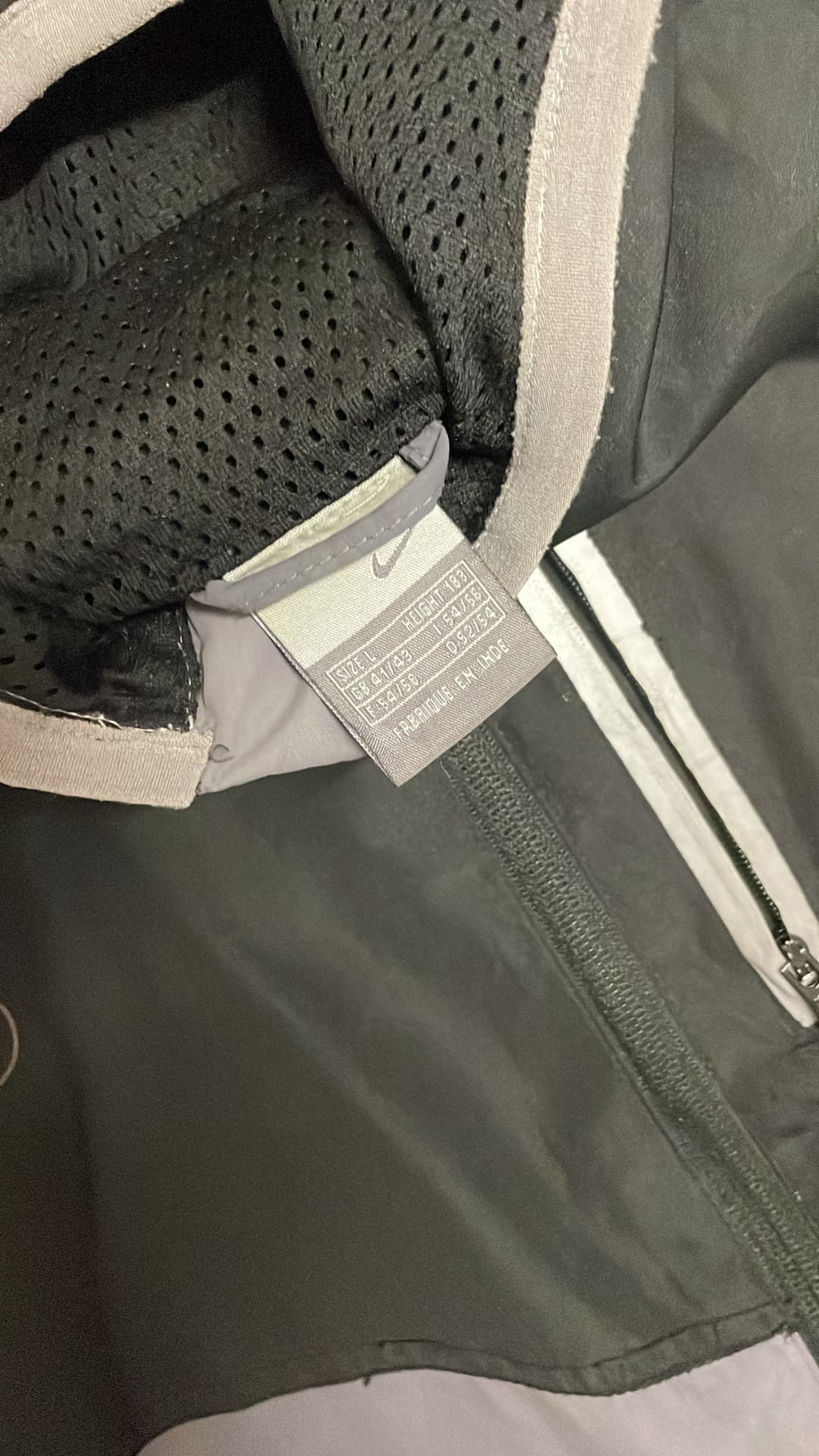 Nike Airmax 360 Windbreaker Grey/Black — 5