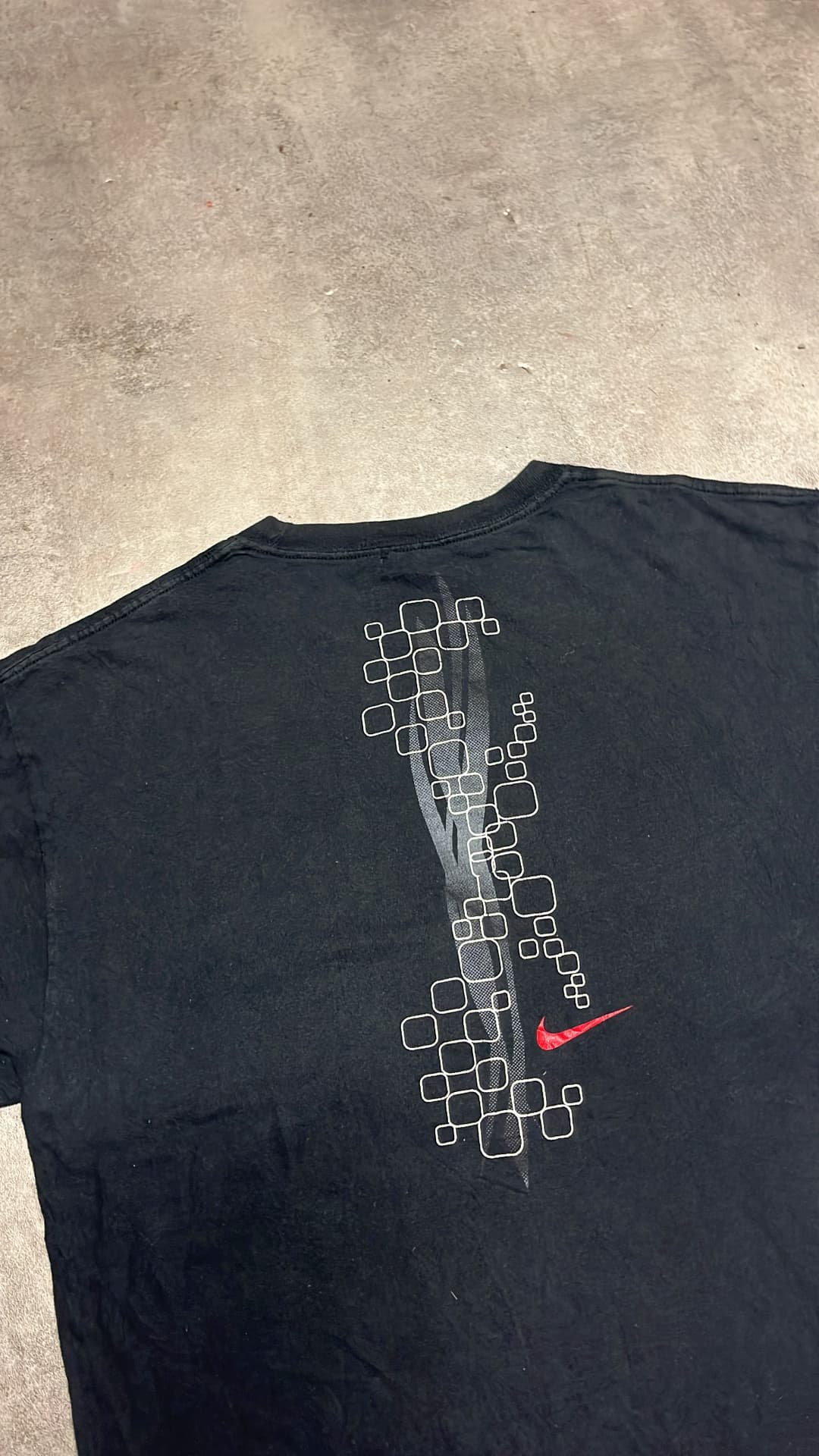 Nike Graphic T-Shirt Black — 6