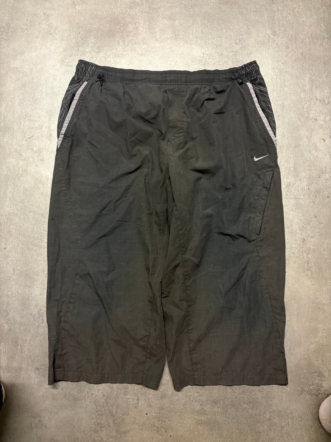 Nike FHS Shorts Brown — 1