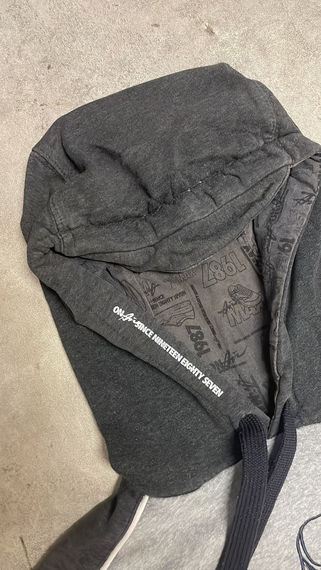 Nike Airmax Hoodie Grey — 5