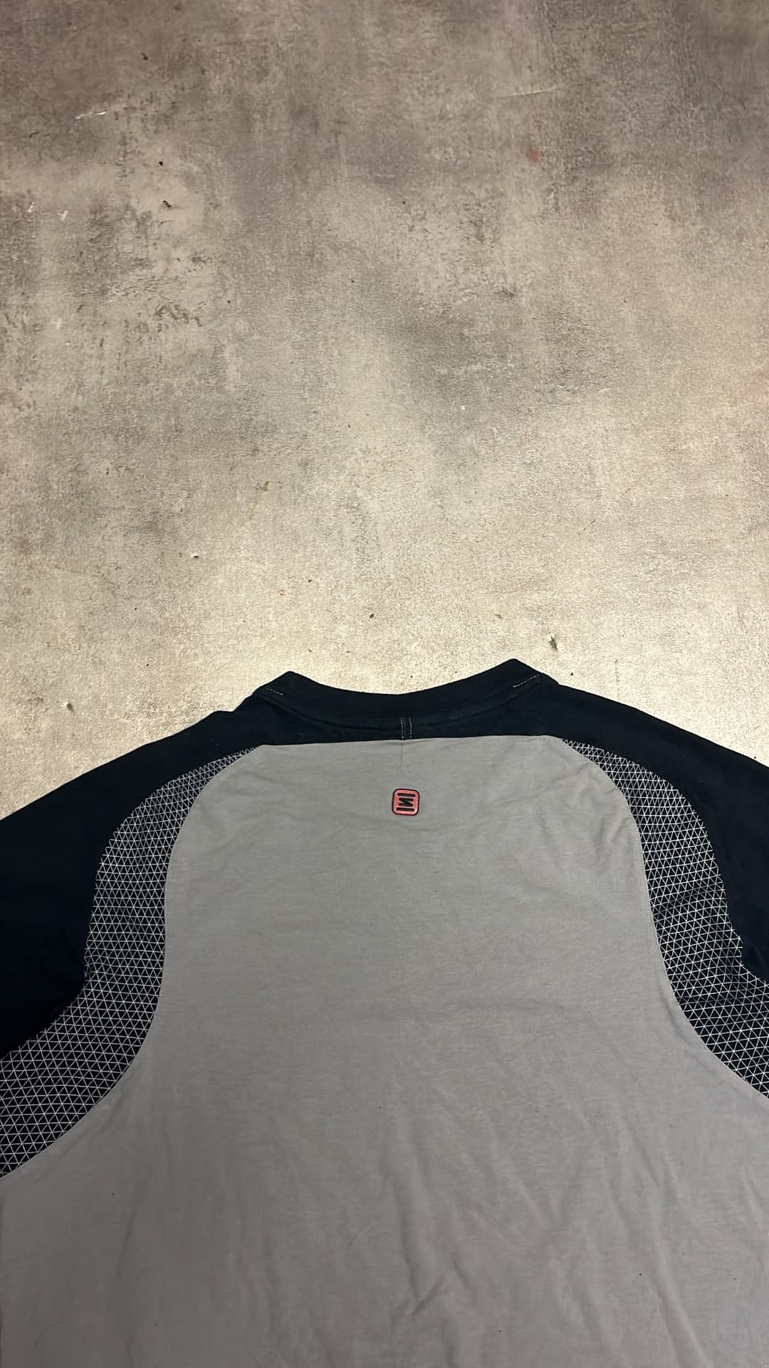 Nike Shox T-Shirt Grey/Res — 6