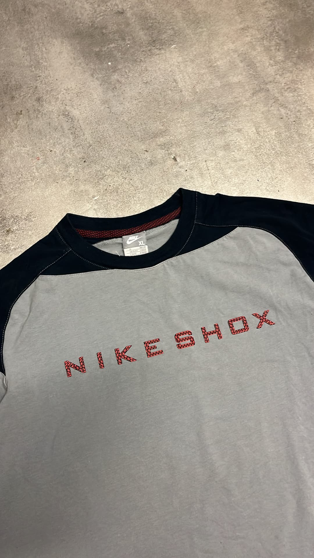 Nike Shox T-Shirt Grey/Res — 4